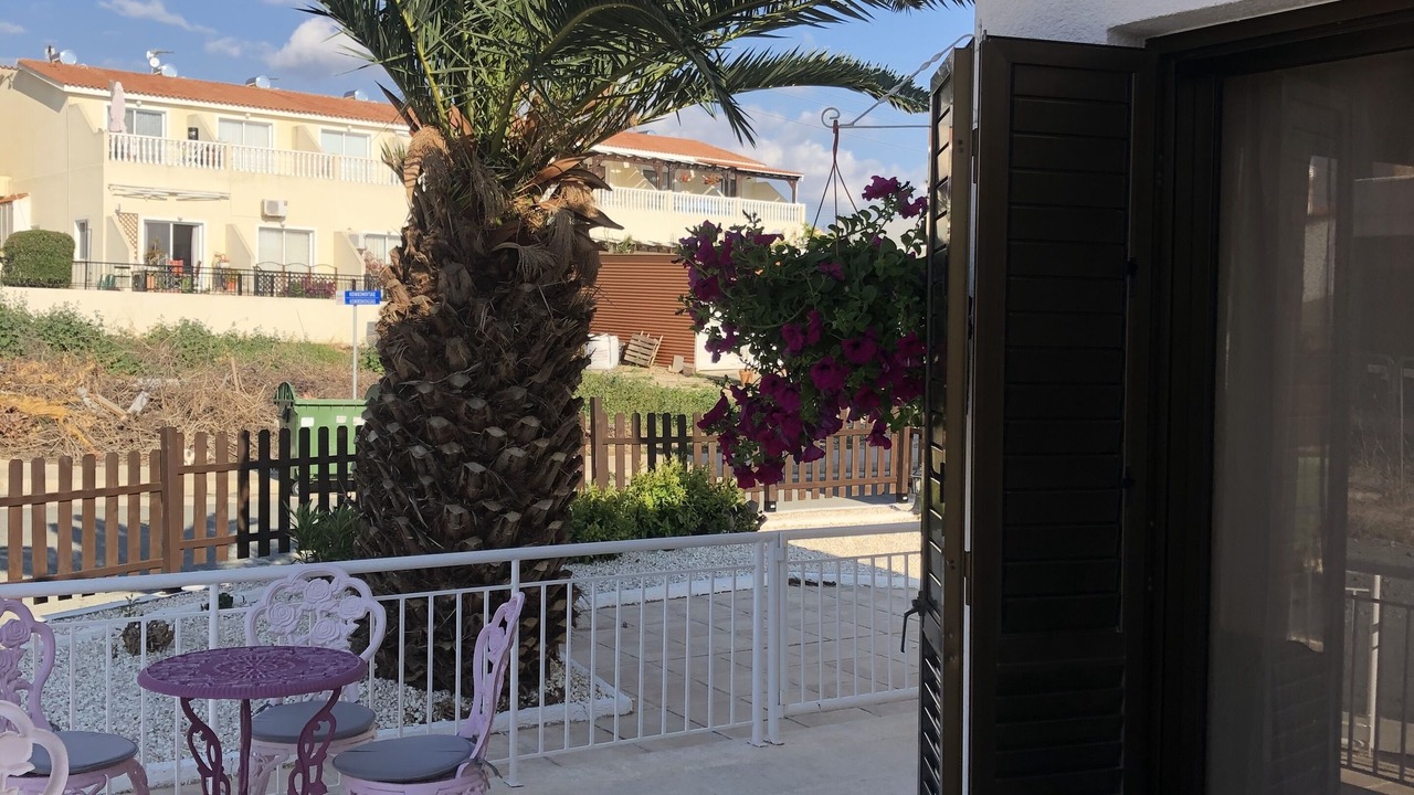 Photo of Patio Balcony in Peyia Town