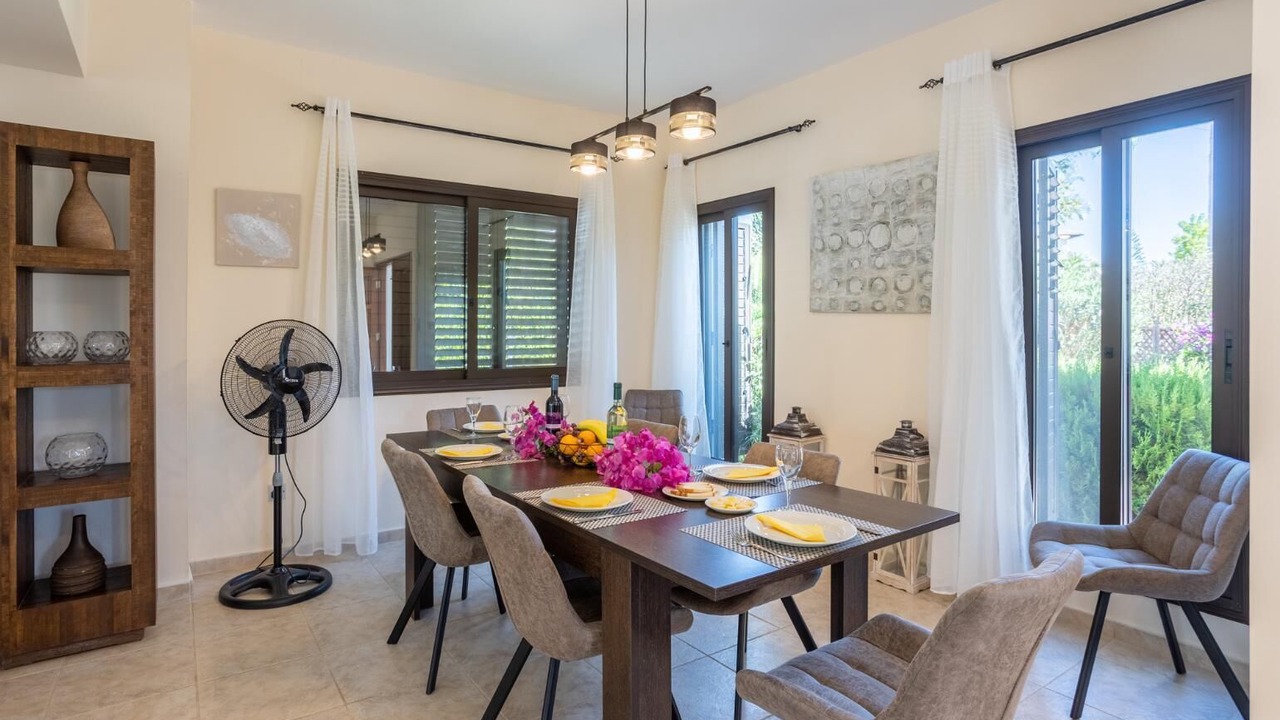 Photo of Bedroom in Latchi