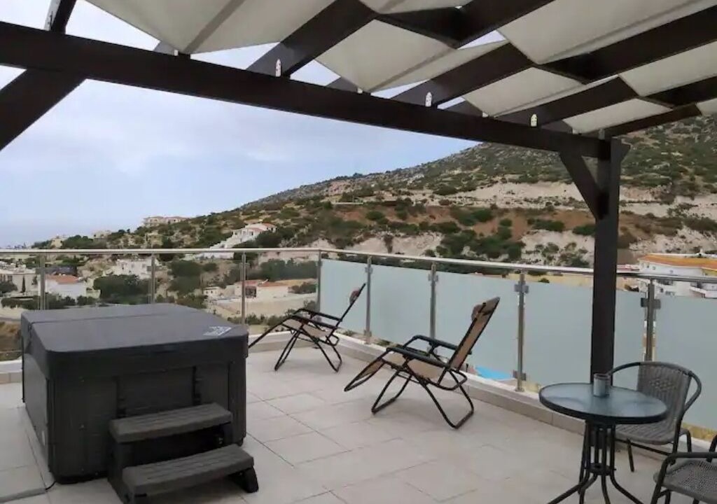 Photo of Outdoor in Peyia Town