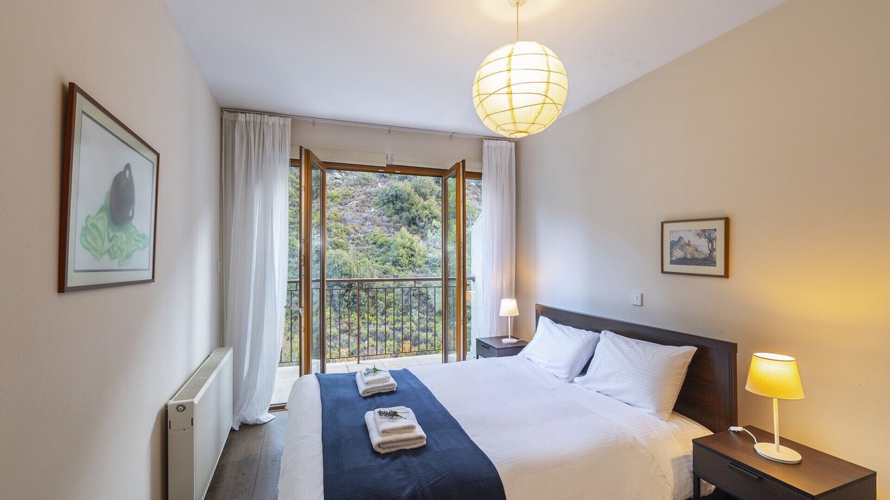 Photo of Bedroom in Kato Amiantos
