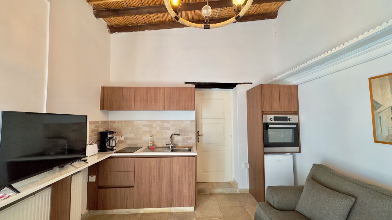 Photo of Kitchen in Tochni