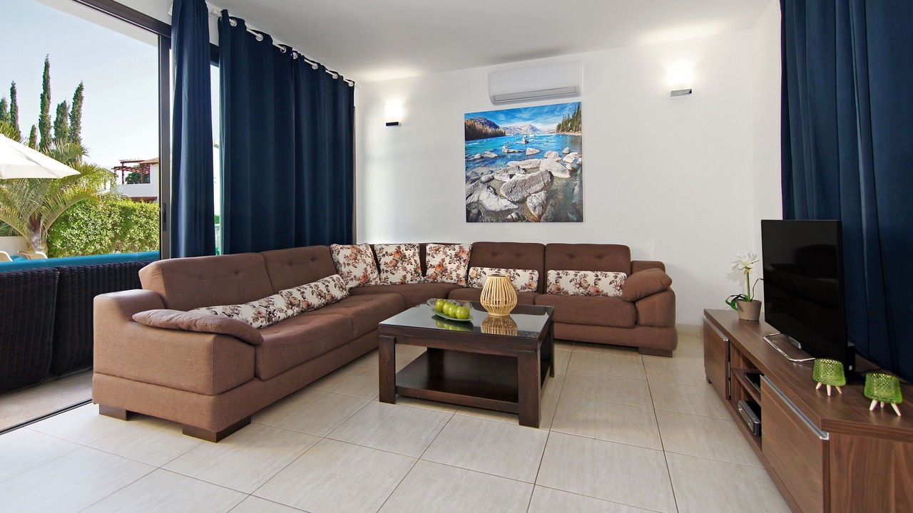 Photo of Livingroom in Ayia Thekla