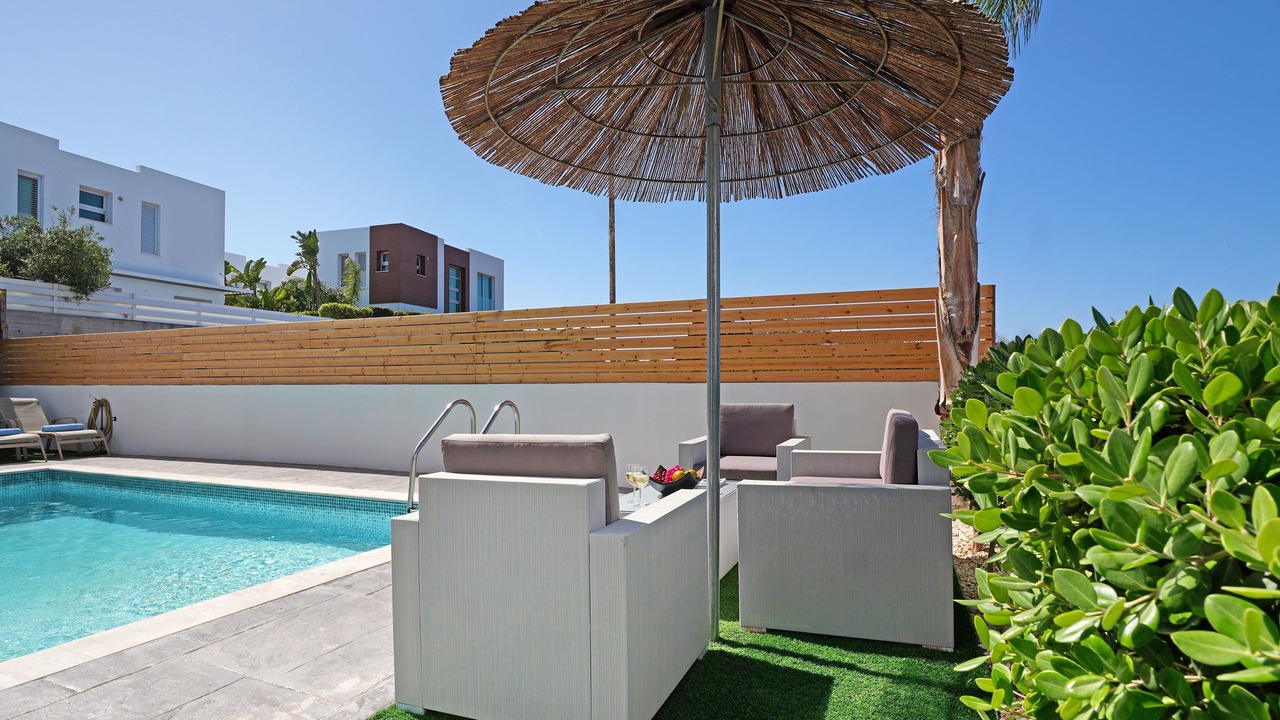 Photo of Outdoor in Kapparis