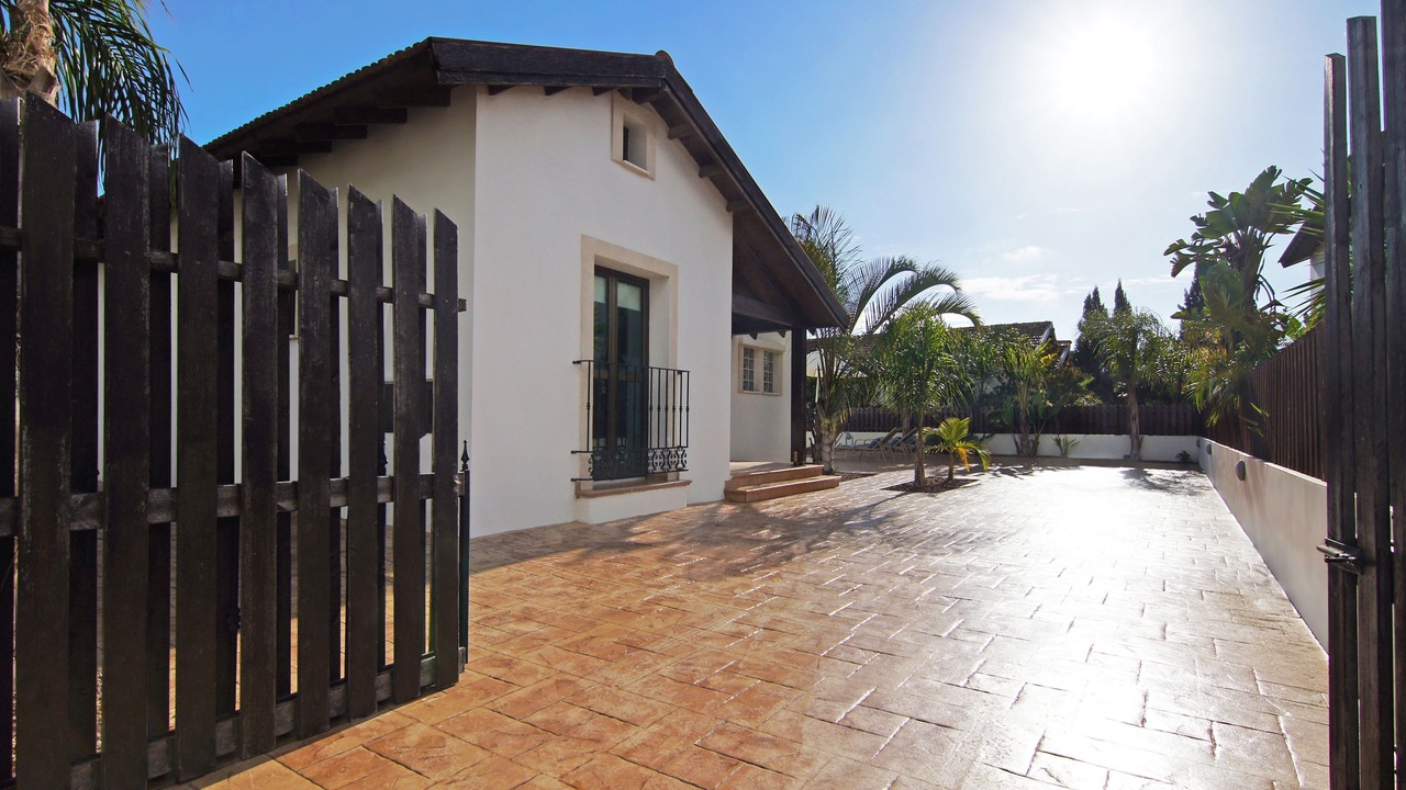 Photo of Patio Balcony in Ayia Thekla