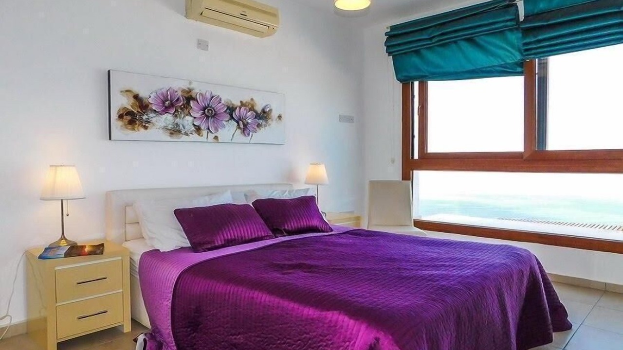 Photo of Bedroom in Esentepe