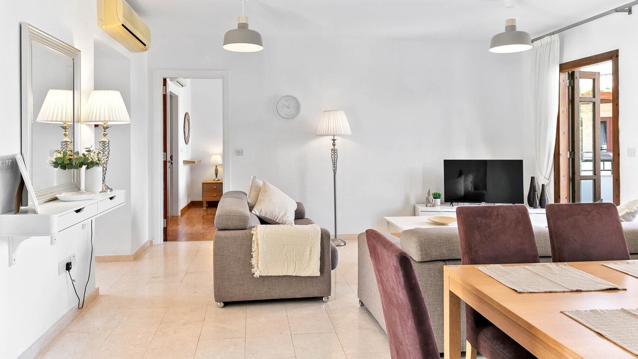 Photo of Livingroom in Aphrodite Hills
