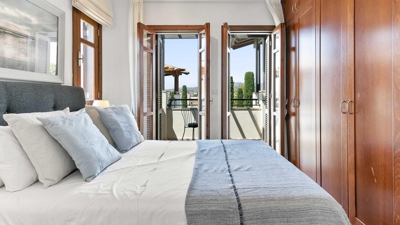 Photo of Bedroom in Aphrodite Hills