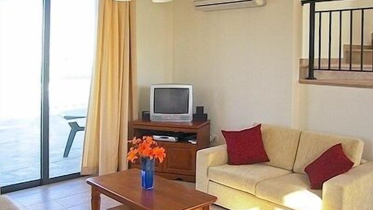 Photo of Livingroom in Kissonerga