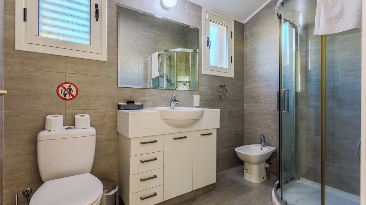 Photo of Bathroom in Tala