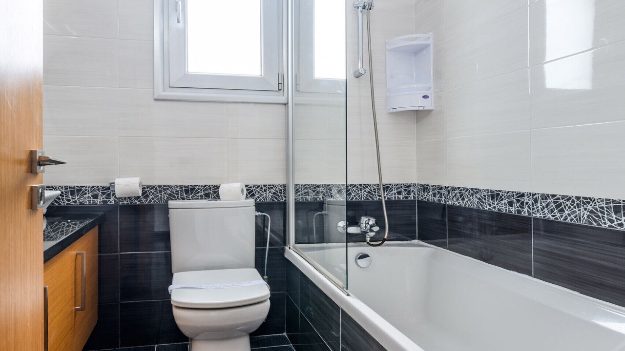 Photo of Bathroom in Pernera