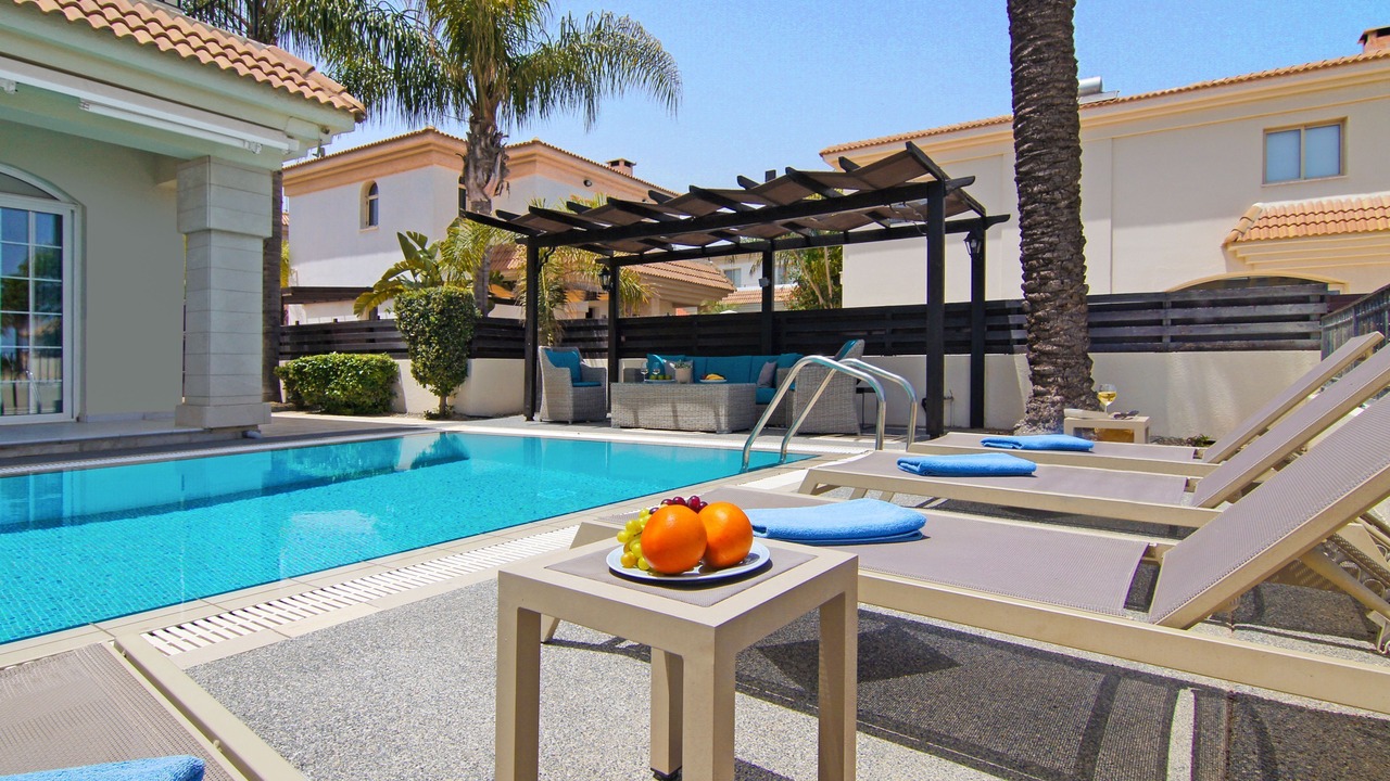Photo of Outdoor in Kapparis