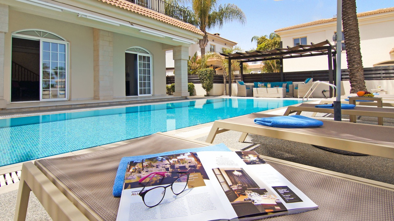 Photo of Outdoor in Kapparis