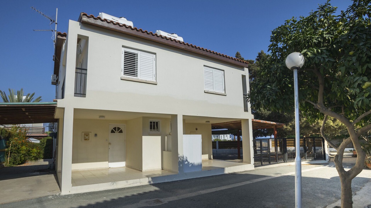 Photo of Outdoor in Pervolia