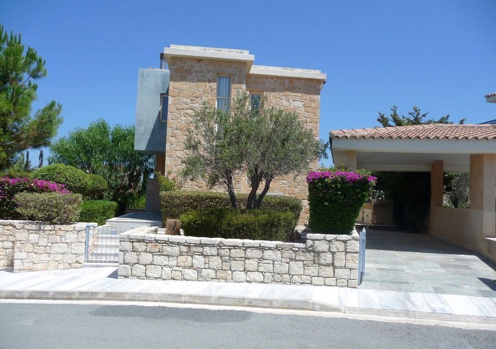 Photo of Others in Neo Chorio