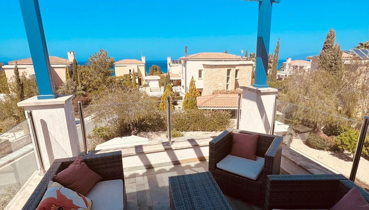 Photo of Patio Balcony in Neo Chorio