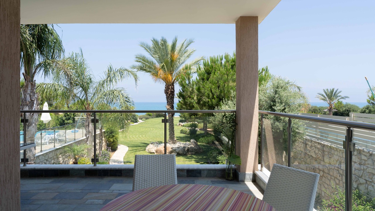 Photo of Outdoor in Polis
