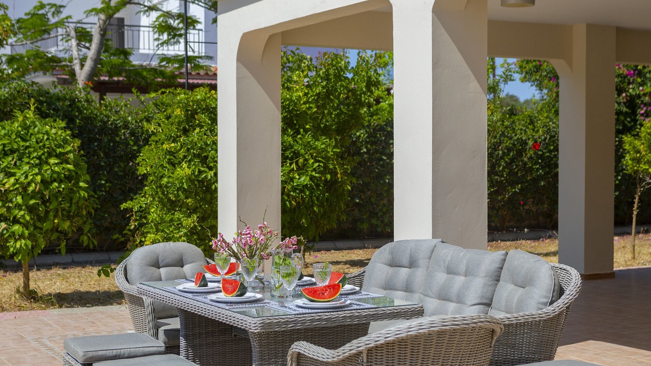 Photo of Outdoor in Pervolia