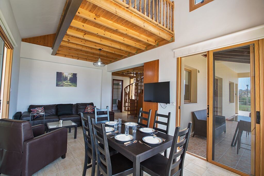 Photo of Livingroom in Cape Greko