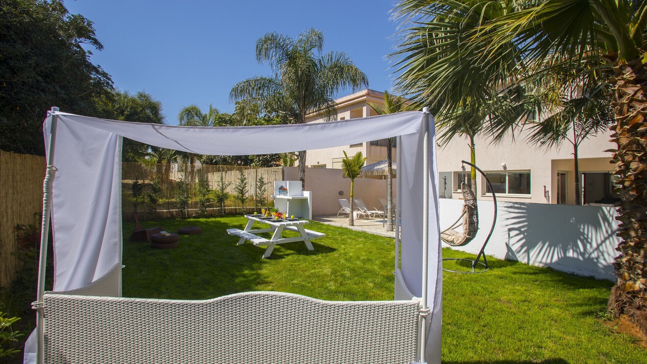 Photo of Patio Balcony in Pernera