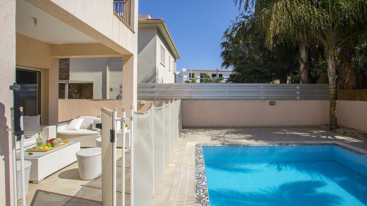 Photo of Outdoor in Pernera