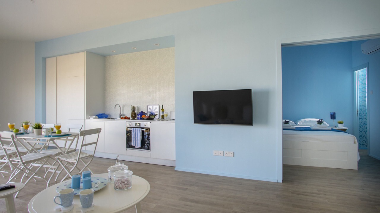 Photo of Others in Pernera