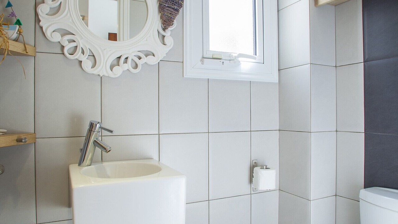 Photo of Bathroom in Pernera