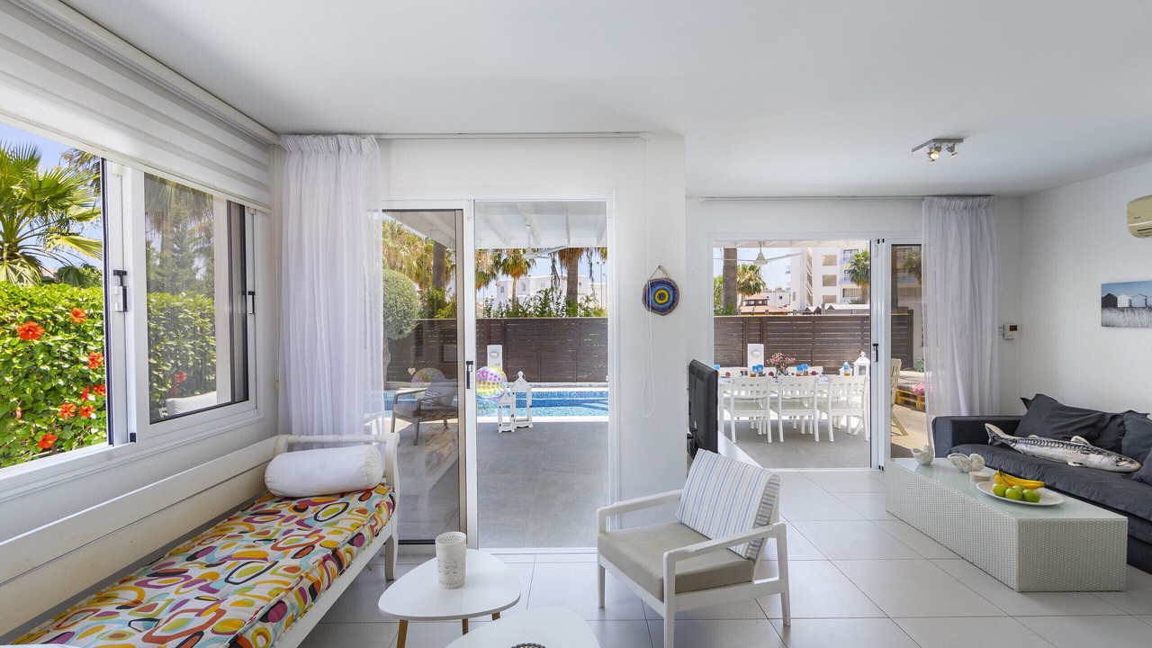 Photo of Livingroom in Pernera