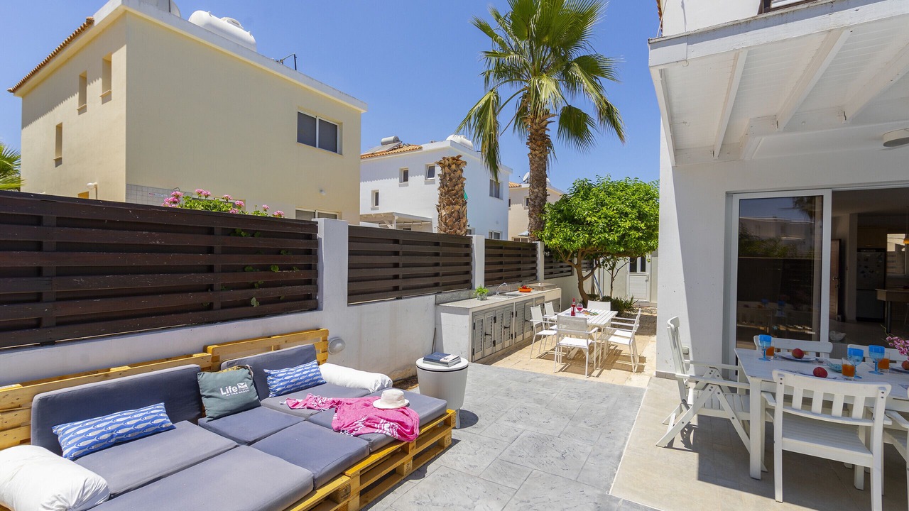 Photo of Outdoor in Pernera