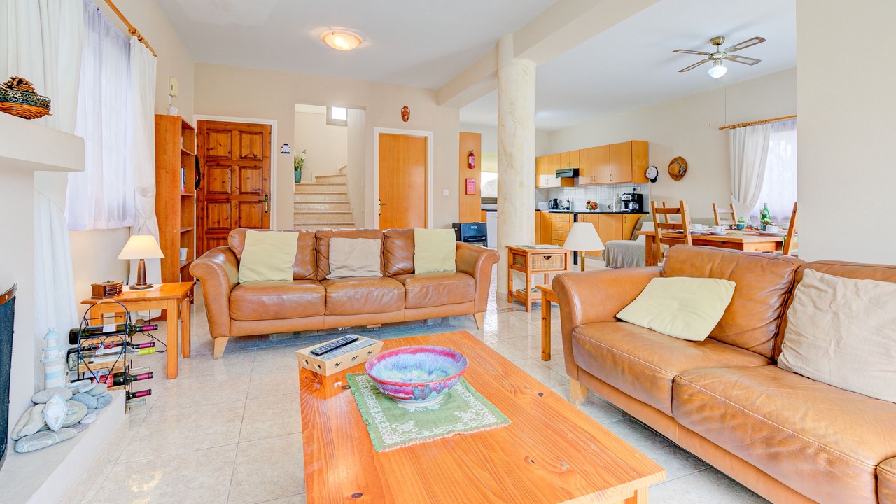 Photo of Livingroom in Emba