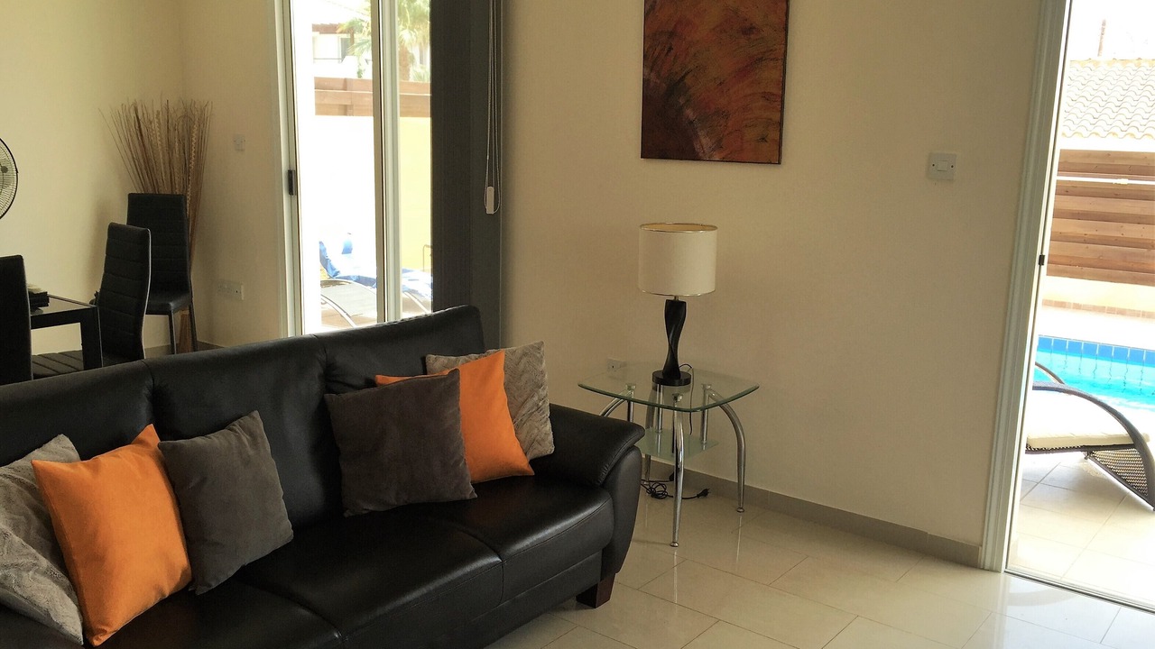 Photo of Livingroom in Emba