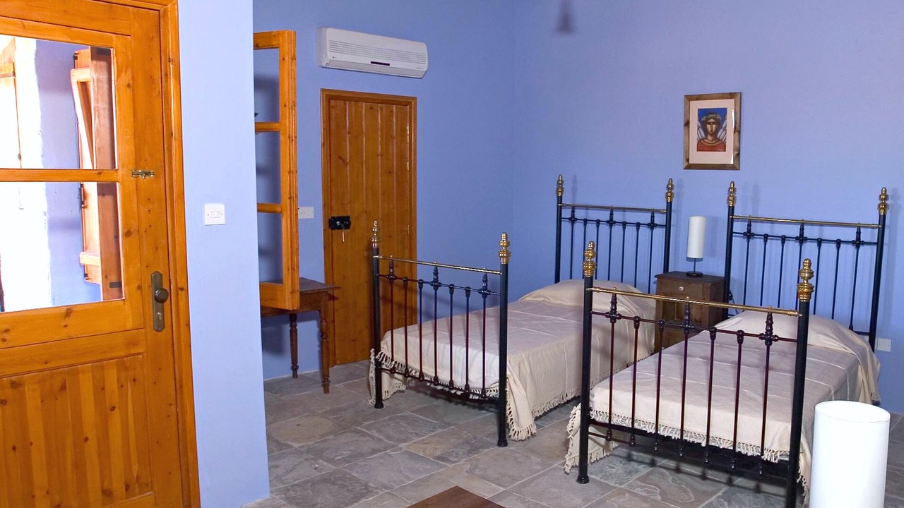 Photo of Bedroom in Tochni