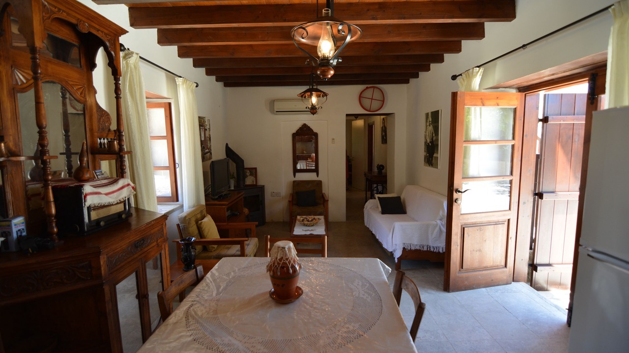 Photo of Livingroom in Goudi