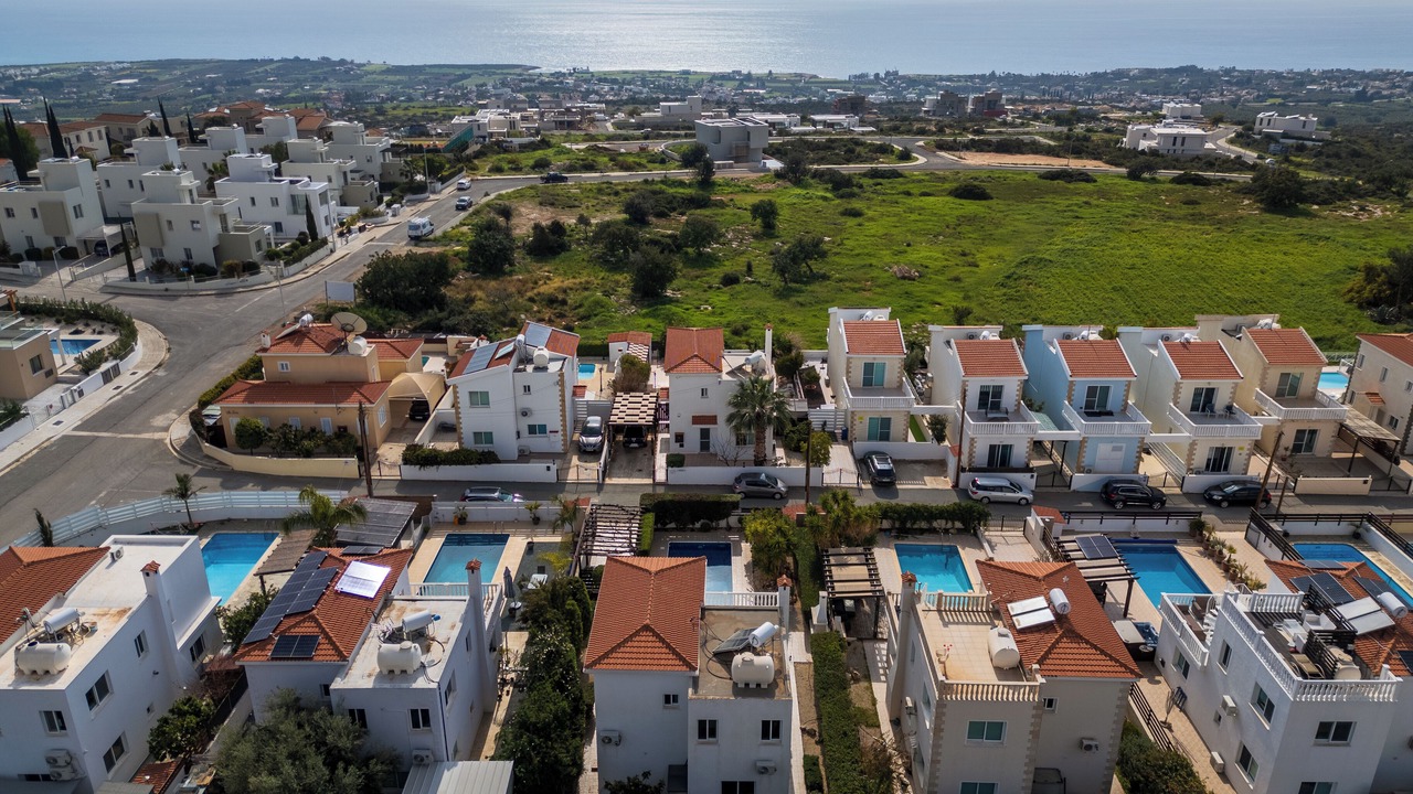 Photo of Outdoor in Peyia Town