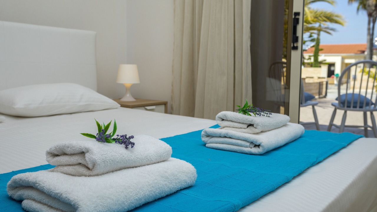 Photo of Bedroom in Meneou