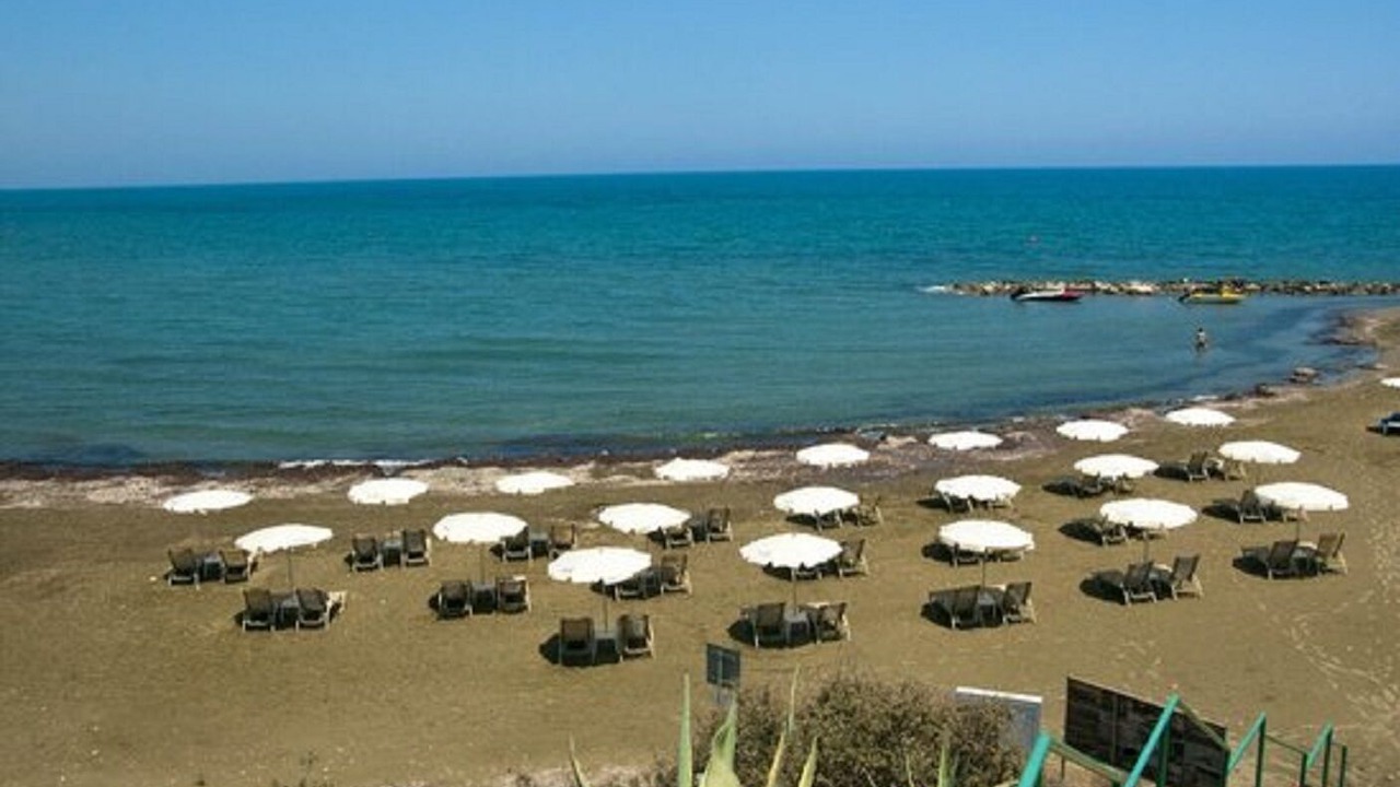 Photo of Others in Pervolia