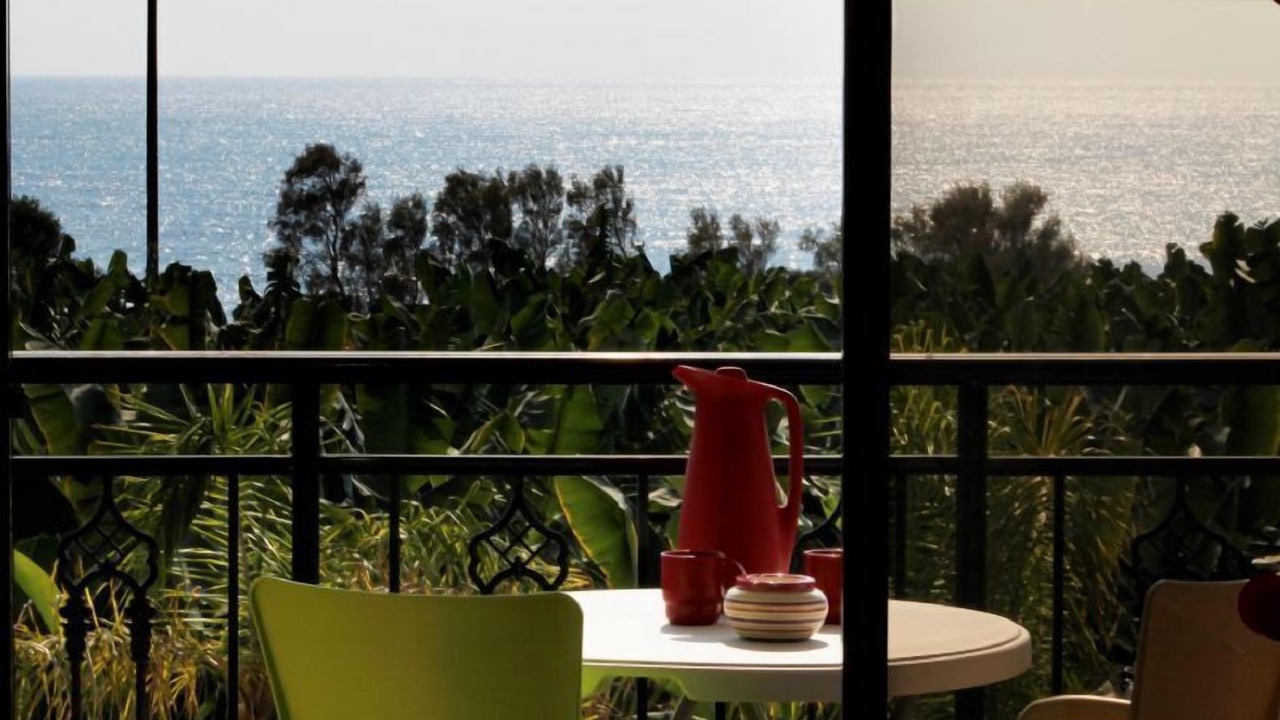 Photo of Patio Balcony in Sea Caves