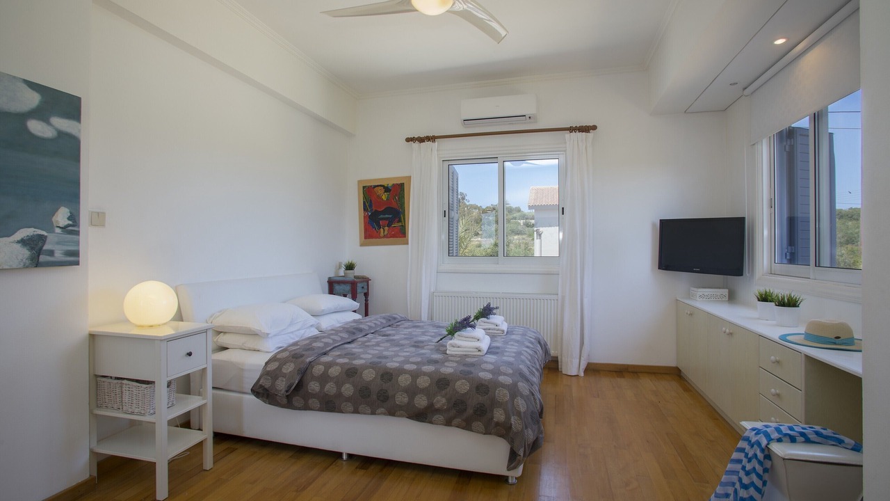Photo of Bedroom in Cape Greko
