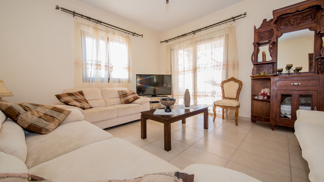 Photo of Livingroom in Simou
