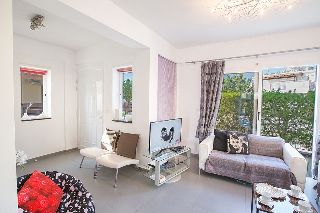 Photo of Livingroom in Pernera