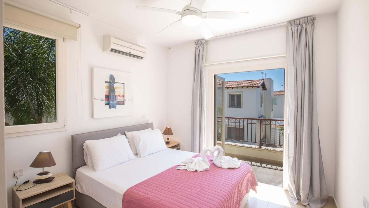 Photo of Patio Balcony in Pernera