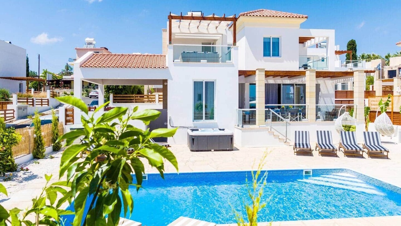 Photo of Outdoor in Pegeia