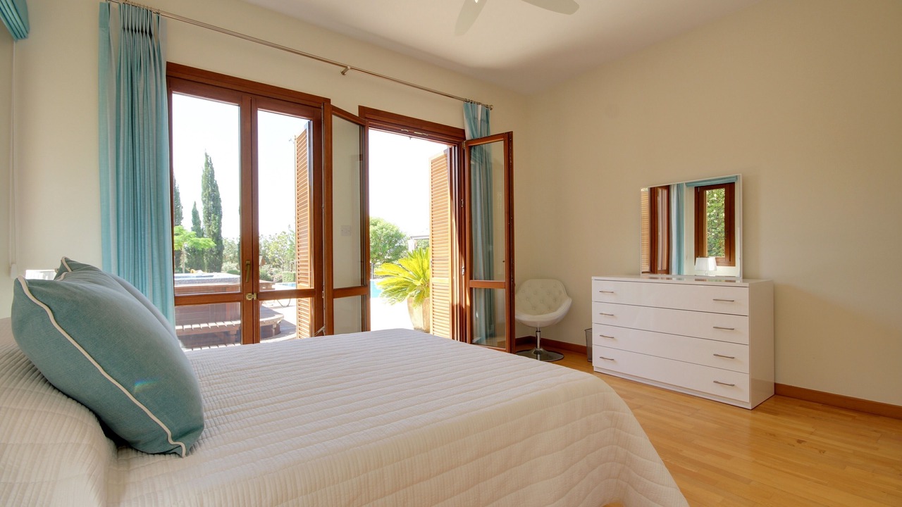 Photo of Bedroom in Aphrodite Hills