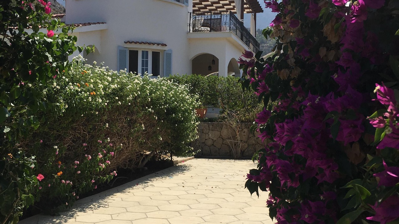 Photo of Outdoor in Karavas