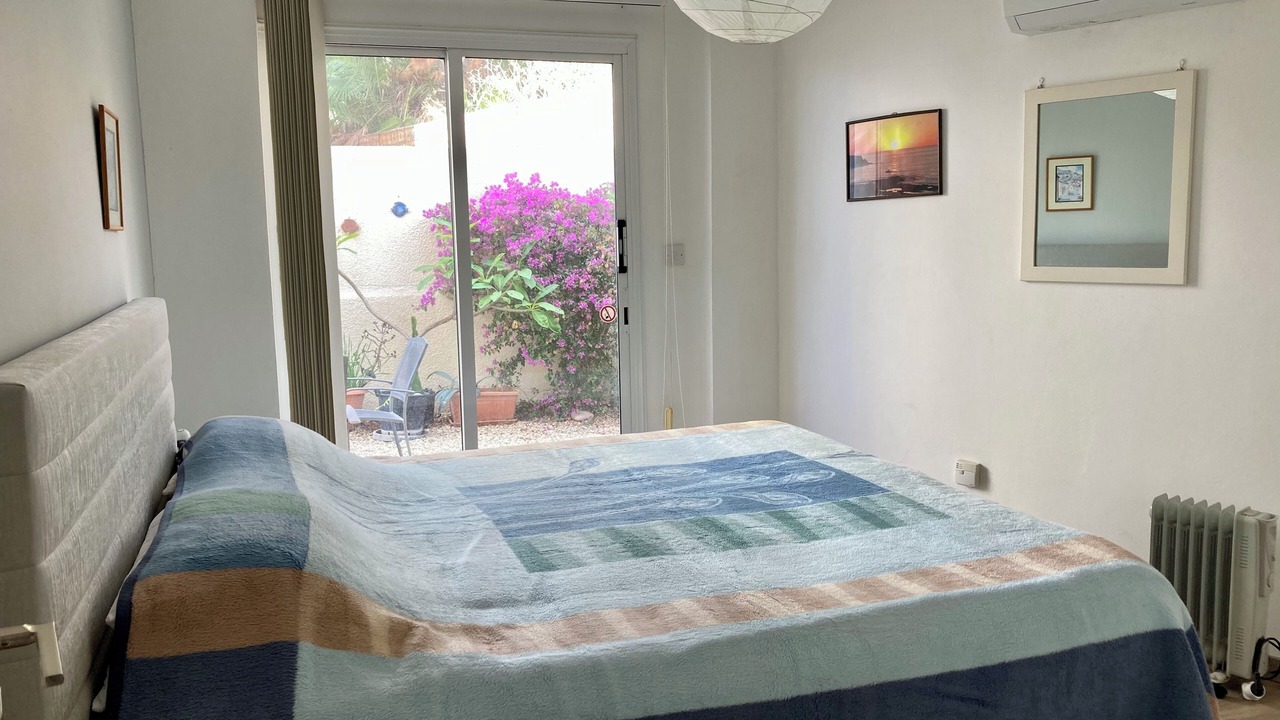 Photo of Bedroom in Peyia Town