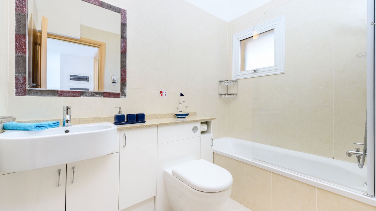 Photo of Bathroom in Ayia Thekla