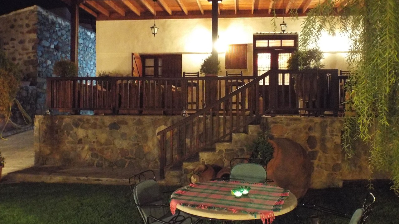 Photo of Outdoor in Politiko