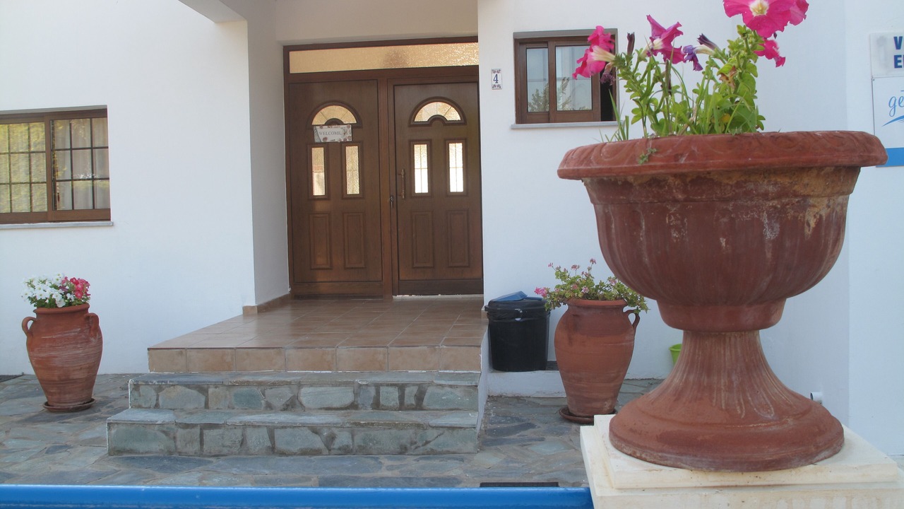 Photo of Outdoor in Polis