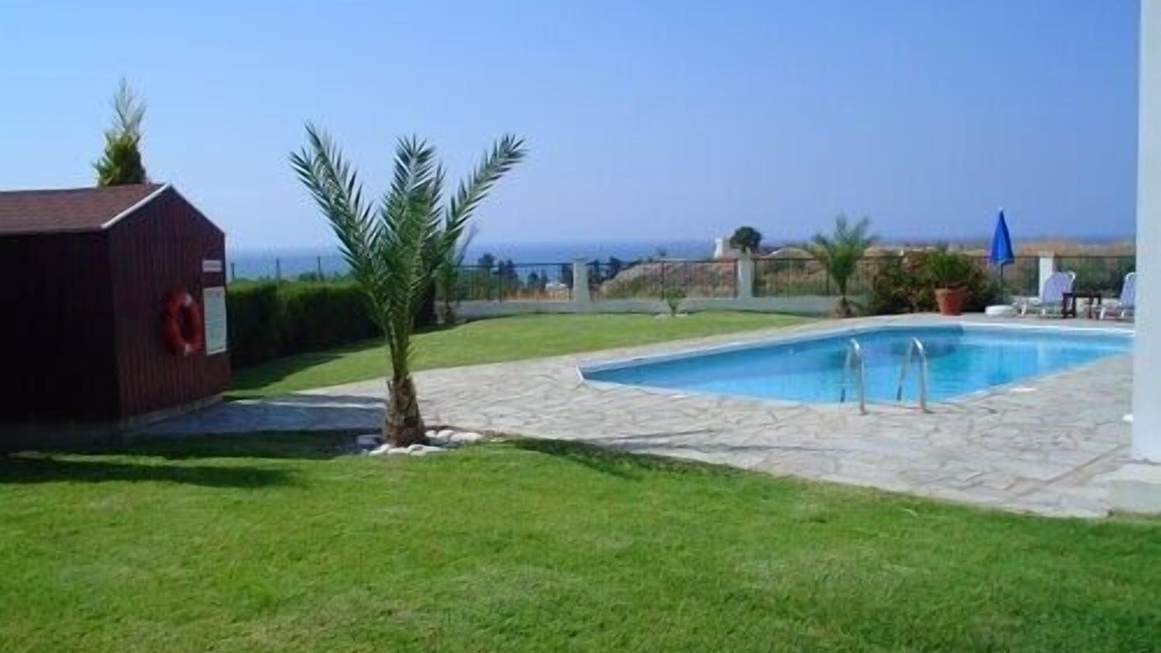 Photo of Outdoor in Polis