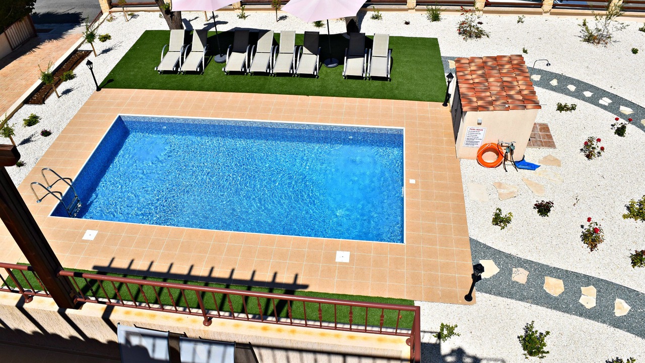 Photo of Outdoor in Latsi