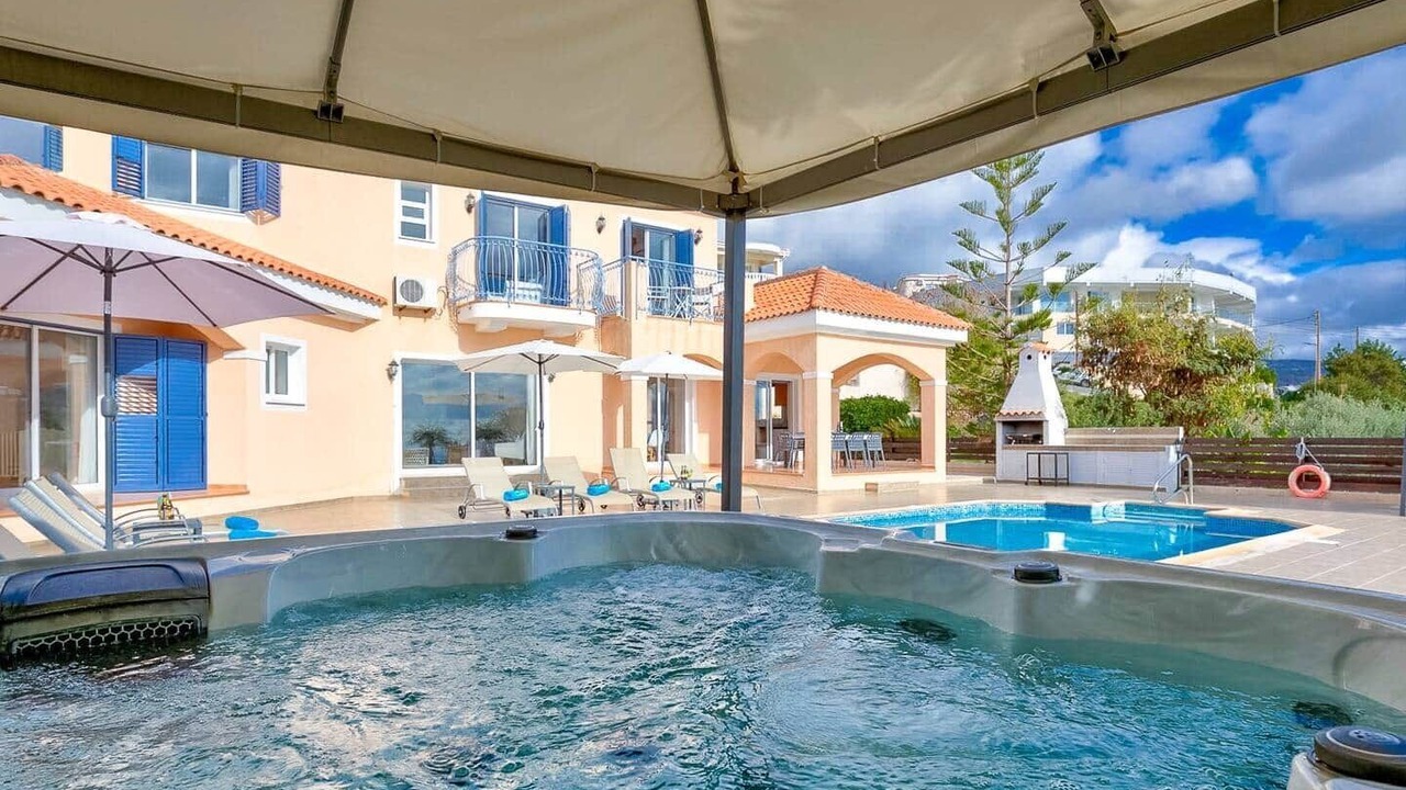 Photo of Outdoor in Peyia Town